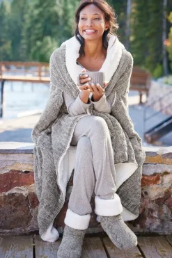 Hot Chenille Sherpa Wearable Throw Sleepwear & Lounge|Scarves & Wraps