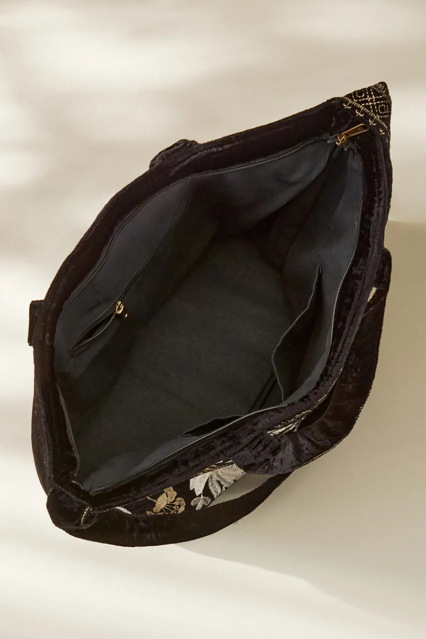 Outlet Lenora Embroidered Tote Handbags