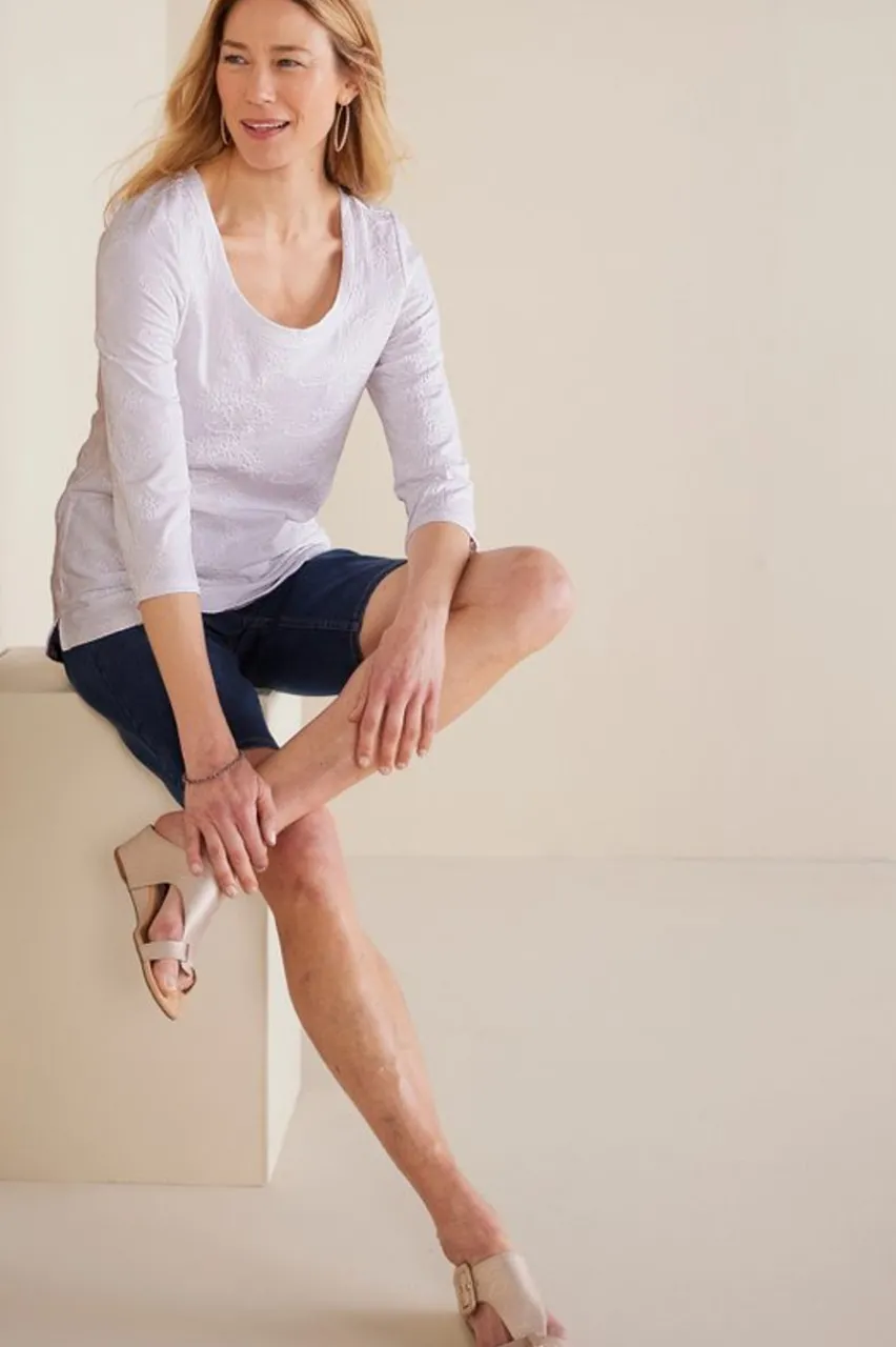 New Linnea Embroidered 3/4 Sleeve Tee Tops