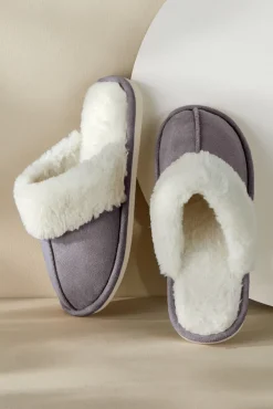 Discount Lora Cuffed Slippers Shoes