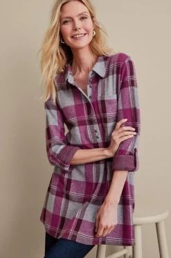 Outlet Mad About Plaid Top Tops