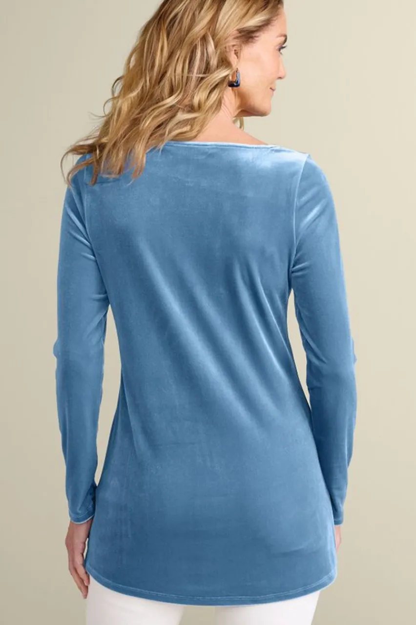 Hot Nori Embroidered Velvet Tunic Tops